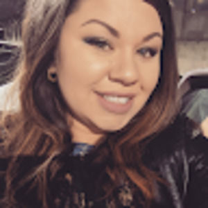 Meet your Posher, Carissa